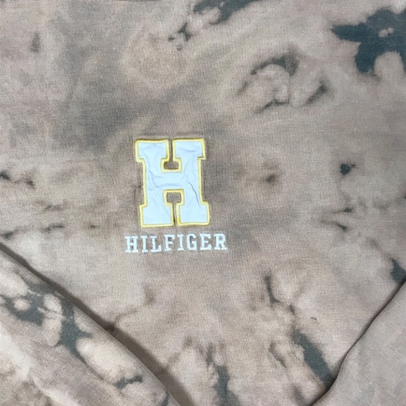 Tommy Hilfiger Cropped Shirt - Picture 7 of 14